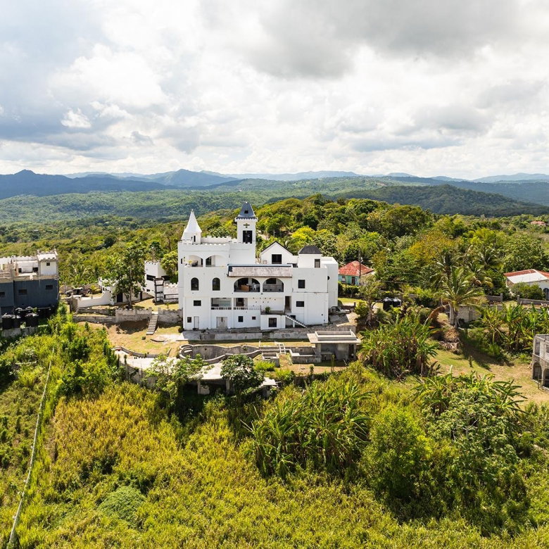 First image of Lot 194 Nutfield Islingto in Nutfield, St. Mary, Jamaica - property is For Sale