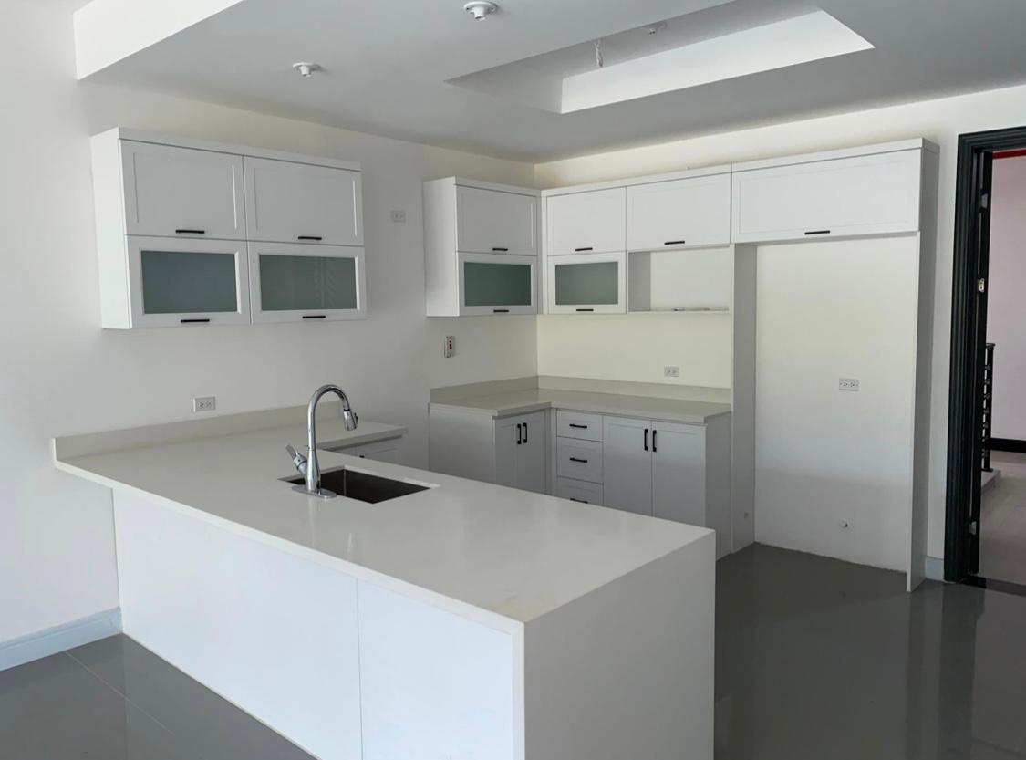 Third image of 202-39 Wellington Drive in Kingston 6, St. Andrew, Jamaica - property is For Sale