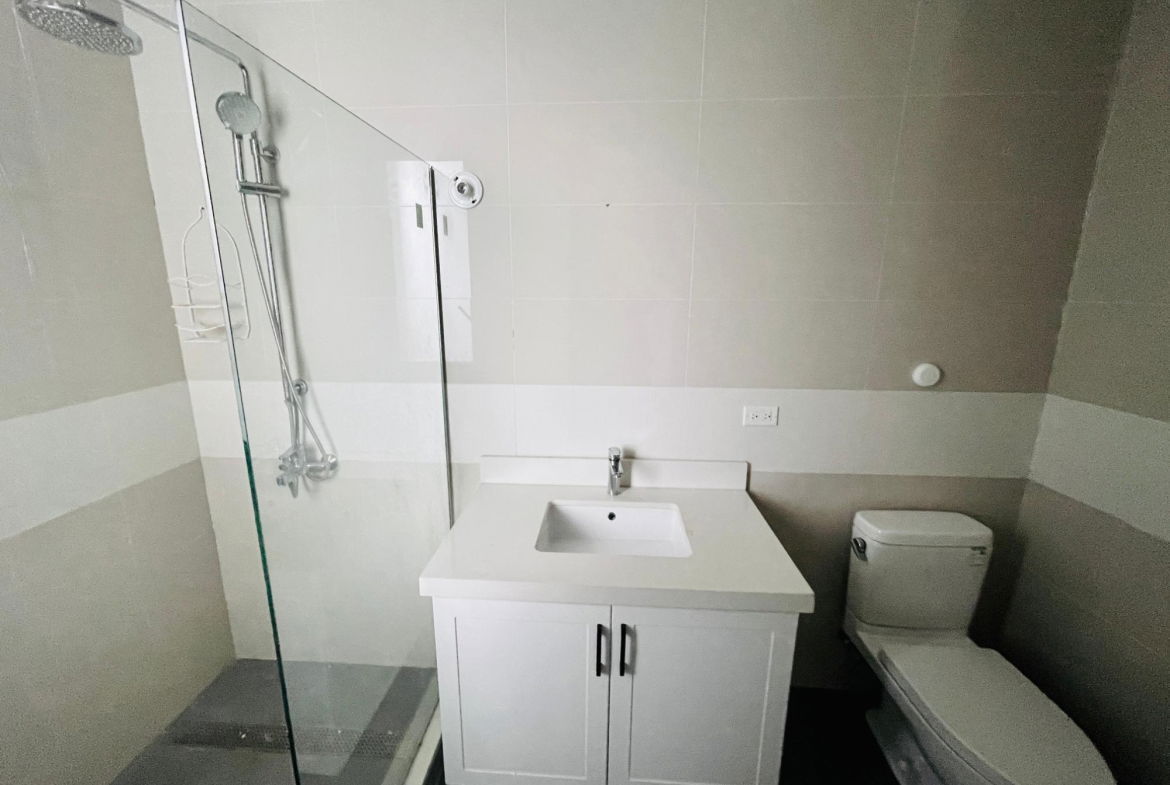 Fifth image of 202-39 Wellington Drive in Kingston 6, St. Andrew, Jamaica - property is For Sale