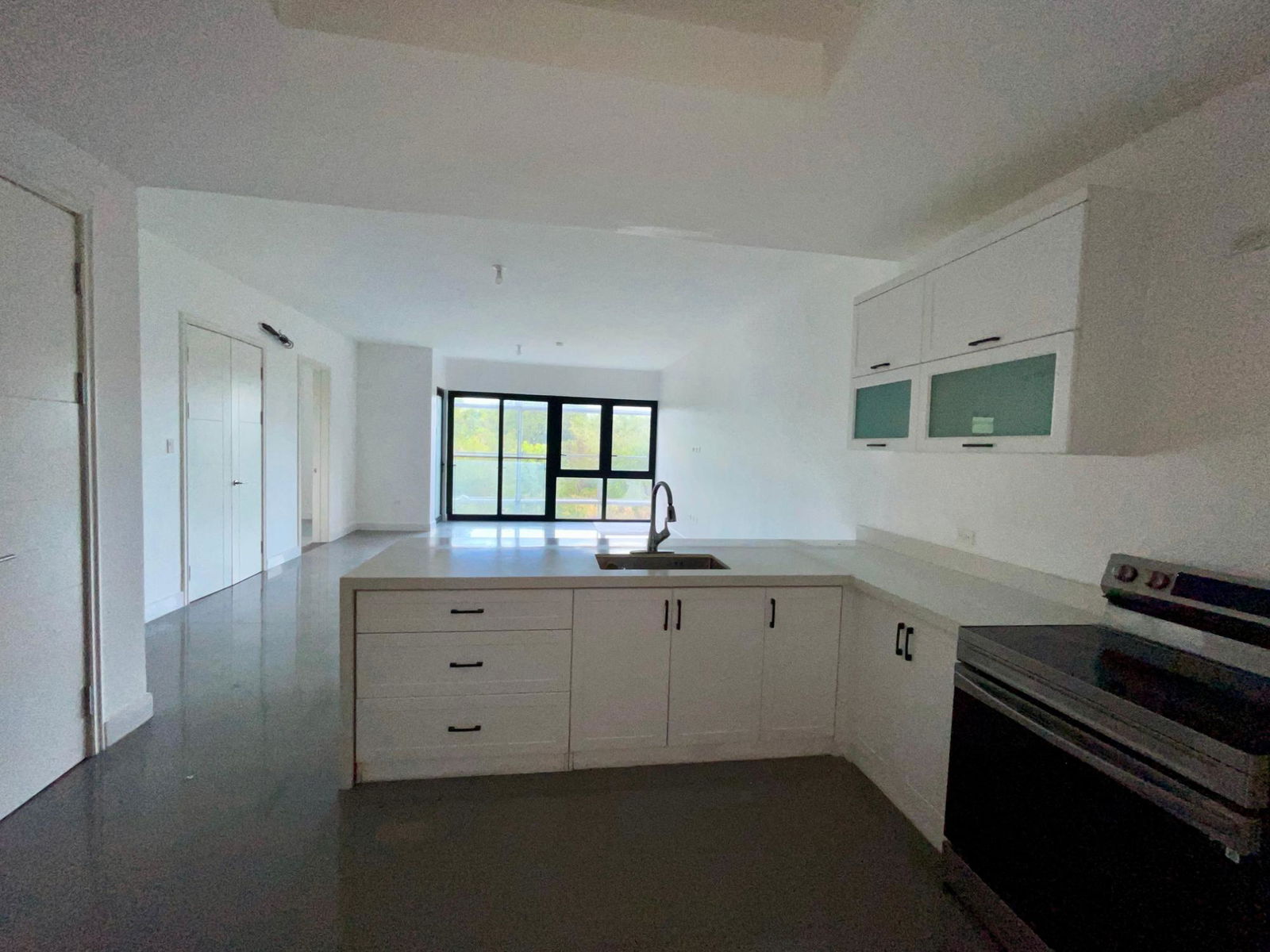 Ninth image of 202-39 Wellington Drive in Kingston 6, St. Andrew, Jamaica - property is For Sale