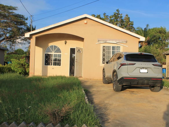 First image of 523 Starfish Crescent in Phoenix Park, St. Catherine, Jamaica - property is For Sale