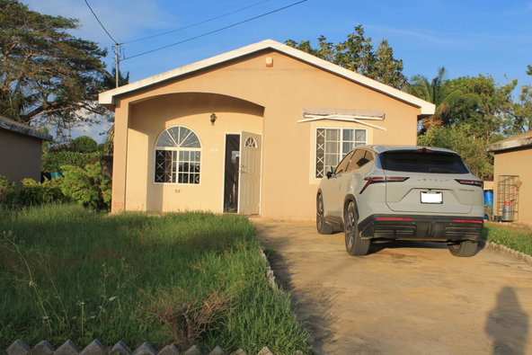 First image of 523 Starfish Crescent in Phoenix Park, St. Catherine, Jamaica - property is For Sale