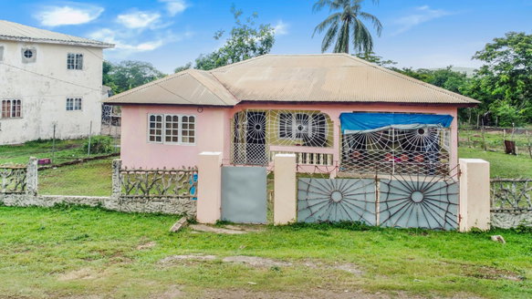 First image of 27a Chateau in Chateau, Clarendon, Jamaica - property is For Sale