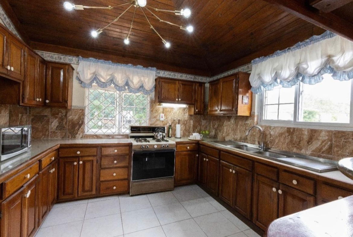 Eleventh image of 23 Shoucair Circle, Coopers in Red Hills, St. Andrew, Jamaica - property is For Sale
