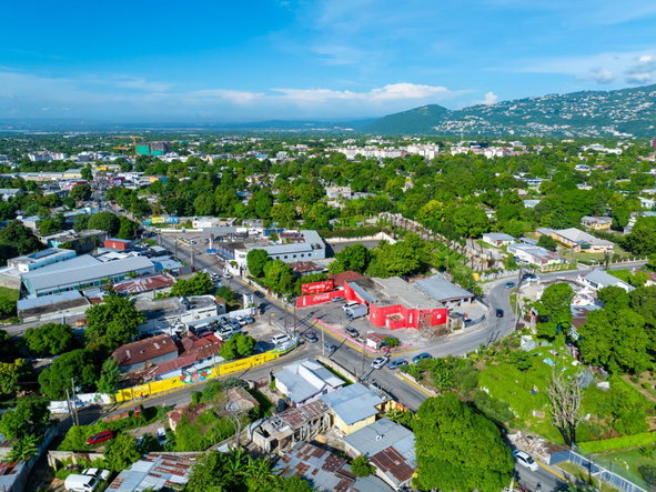 Eleventh image of 25 1/2 Charlton Avenue in Kingston 8, St. Andrew, Jamaica - property is For Sale