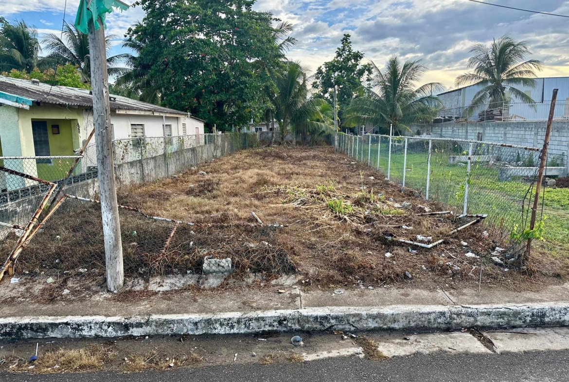 Fourteenth image of 15 Main Street, Port Maria in Port Maria, St. Mary, Jamaica - property is For Sale
