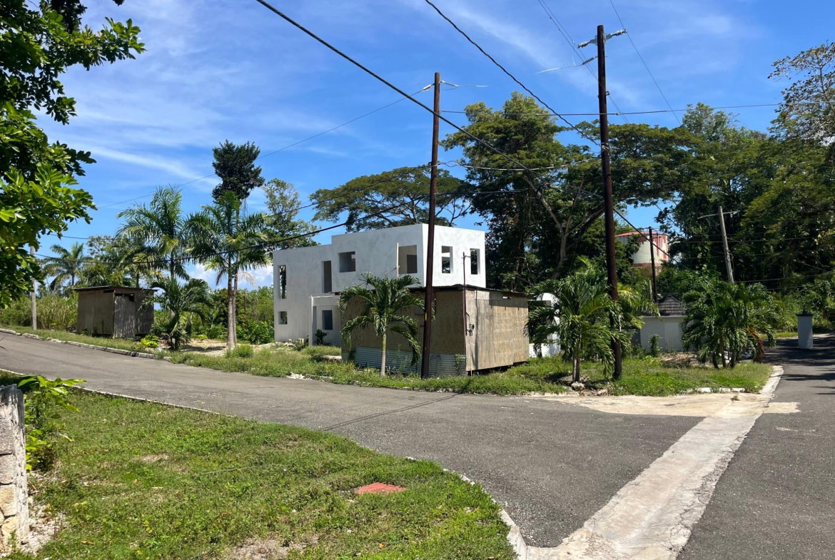 Thirteenth image of 32 Ophelia Way, Roystonea in Tower Isle, St. Mary, Jamaica - property is For Sale
