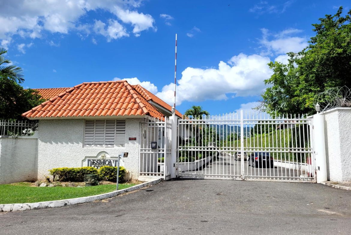 First image of 13a-10 East Avenue in Kingston 8, St. Andrew, Jamaica - property is For Rent