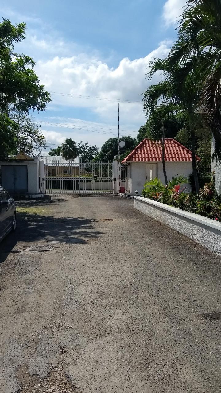 Fifteenth image of 13a-10 East Avenue in Kingston 8, St. Andrew, Jamaica - property is For Rent