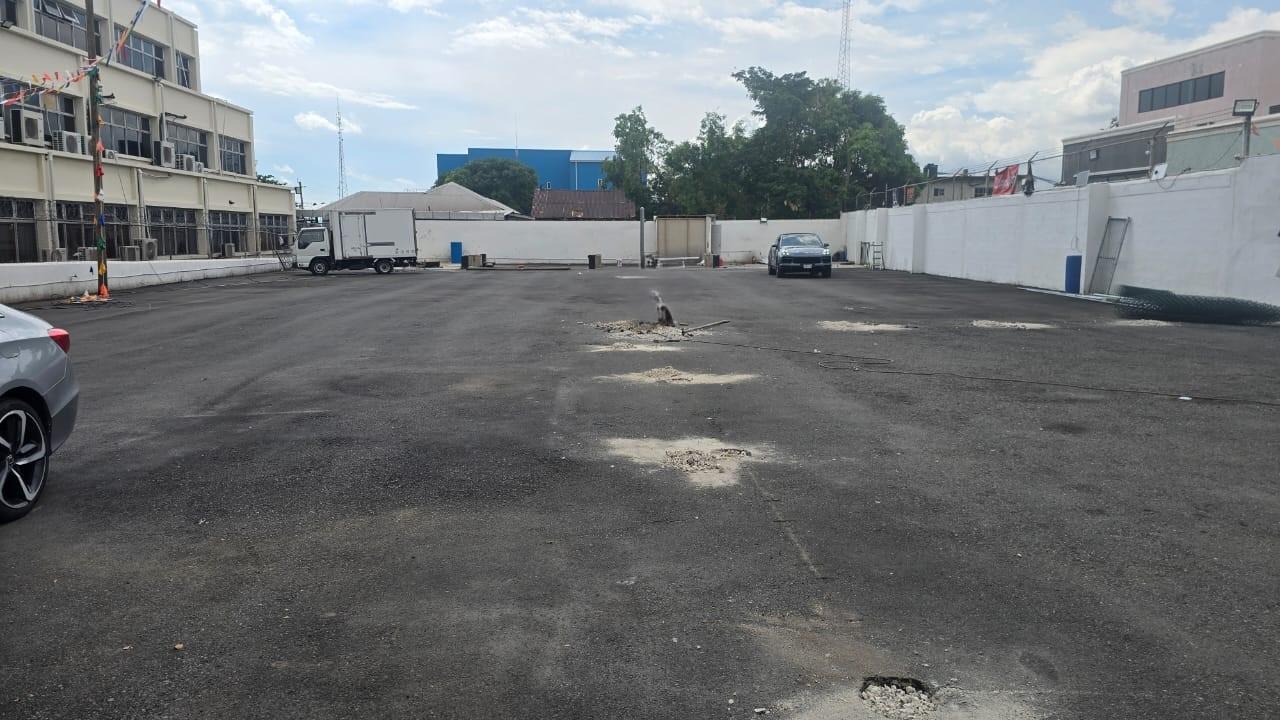 Fourth image of 65a Half Way Tree Road in Kingston 10, St. Andrew, Jamaica - property is For Rent