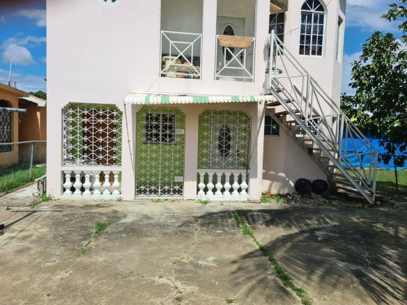 First image of 1-2 Laura Crescent in Spanish Town, St. Catherine, Jamaica - property is For Rent