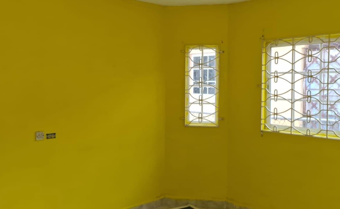 Ninth image of 1-2 Laura Crescent in Spanish Town, St. Catherine, Jamaica - property is For Rent