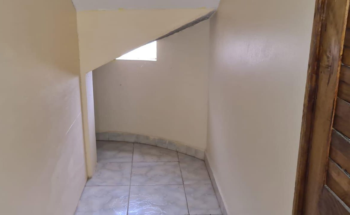 Tenth image of 1-2 Laura Crescent in Spanish Town, St. Catherine, Jamaica - property is For Rent