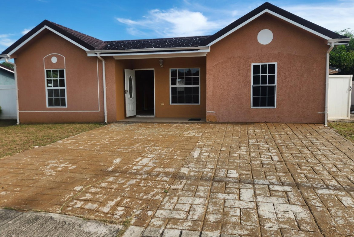First image of Esparanza Drive in Hampton Green, St. Catherine, Jamaica - property is For Rent