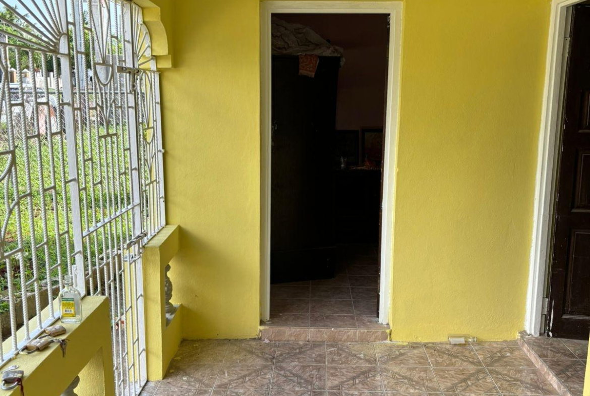 Fifth image of Circle Drive/glenmuir Hou in May Pen, Clarendon, Jamaica - property is For Rent