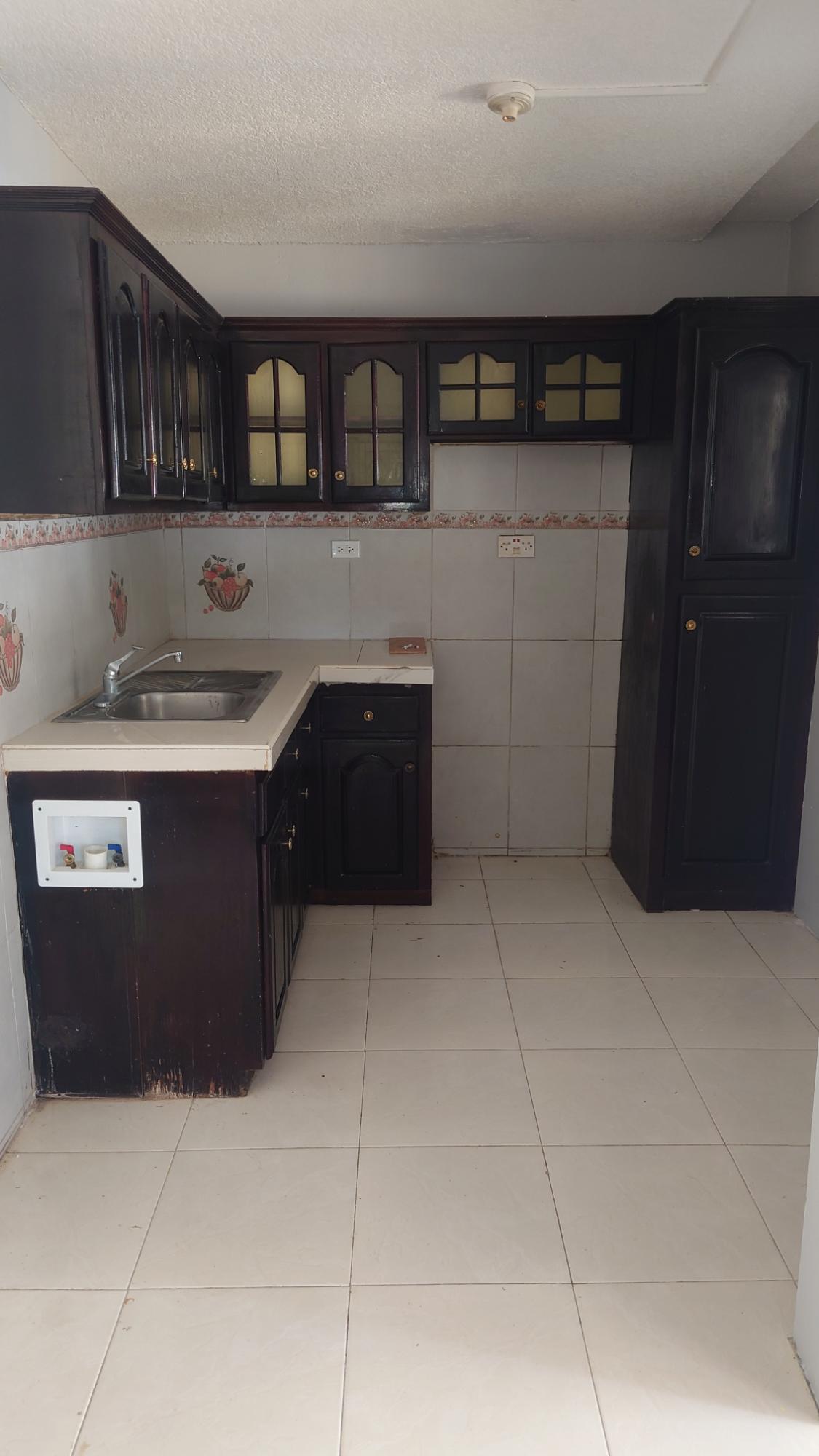 Fourth image of 5 Kent Avenue in Ensom City, St. Catherine, Jamaica - property is For Rent