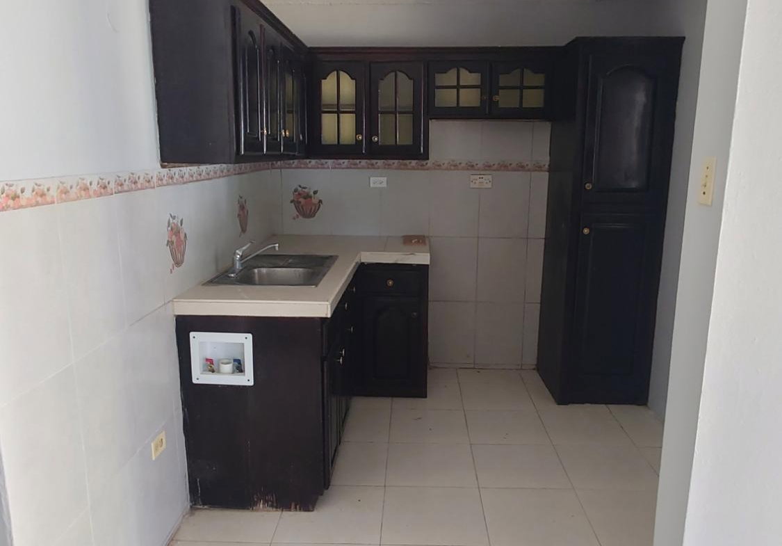 Fifth image of 5 Kent Avenue in Ensom City, St. Catherine, Jamaica - property is For Rent