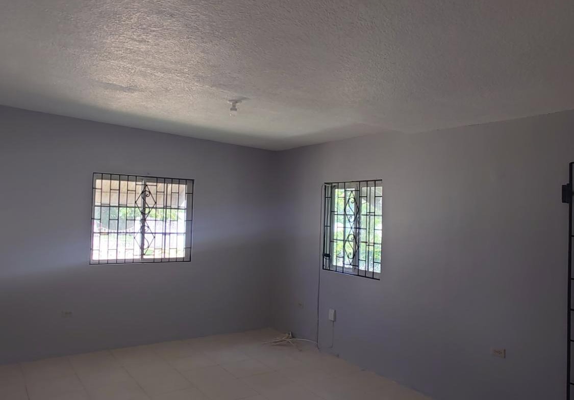 Sixth image of 5 Kent Avenue in Ensom City, St. Catherine, Jamaica - property is For Rent