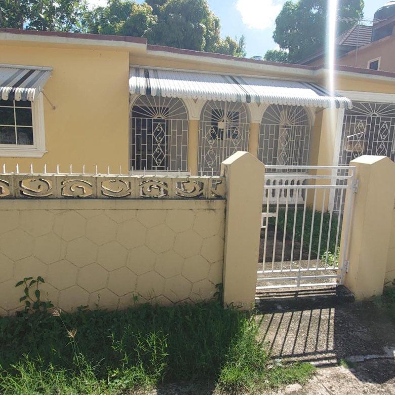 First image of 5 Kent Avenue in Ensom City, St. Catherine, Jamaica - property is For Rent
