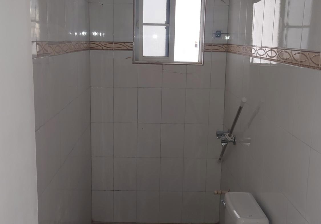 Ninth image of 5 Kent Avenue in Ensom City, St. Catherine, Jamaica - property is For Rent