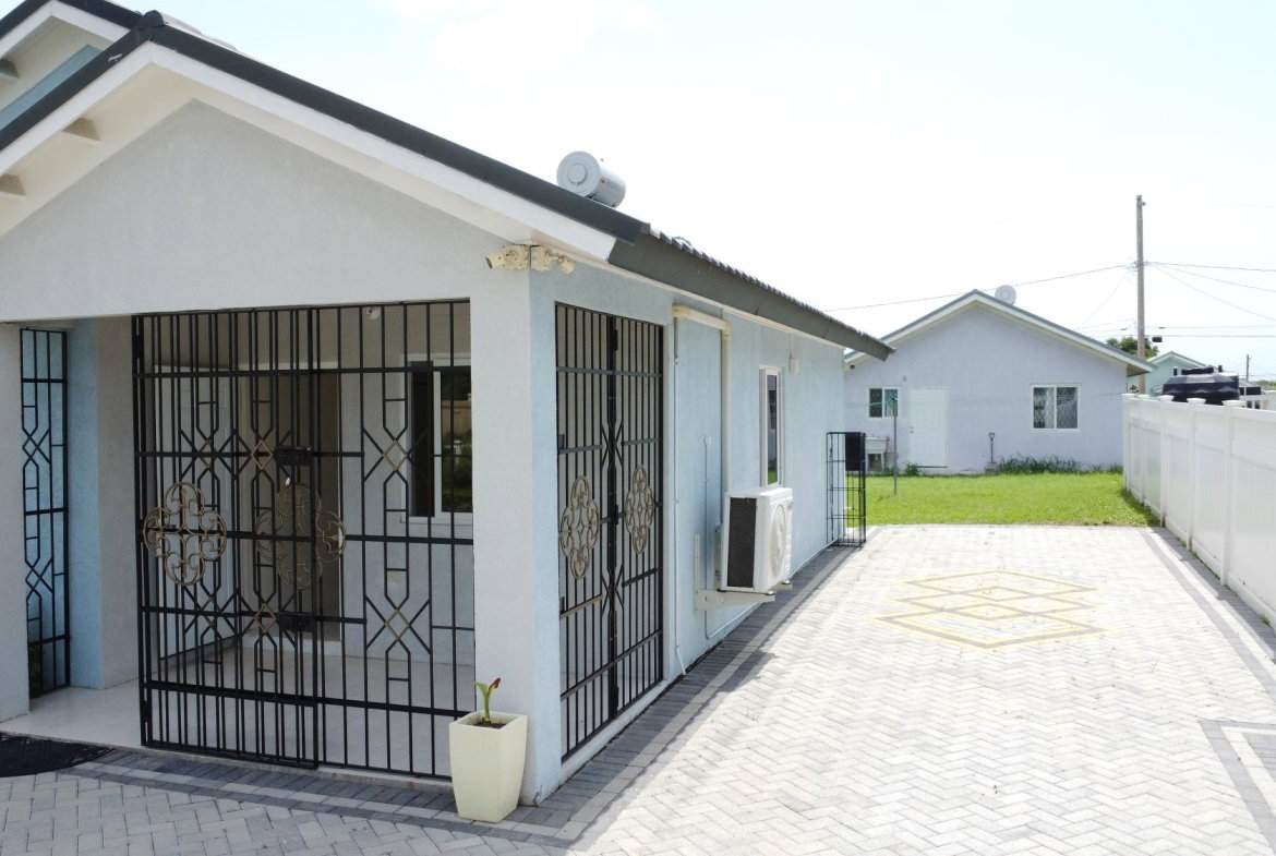 Second image of Blossom Avenue in Innswood, St. Catherine, Jamaica - property is For Rent
