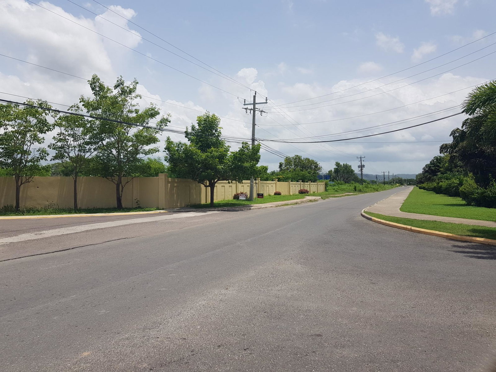 Nineteenth image of Blossom Avenue in Innswood, St. Catherine, Jamaica - property is For Rent