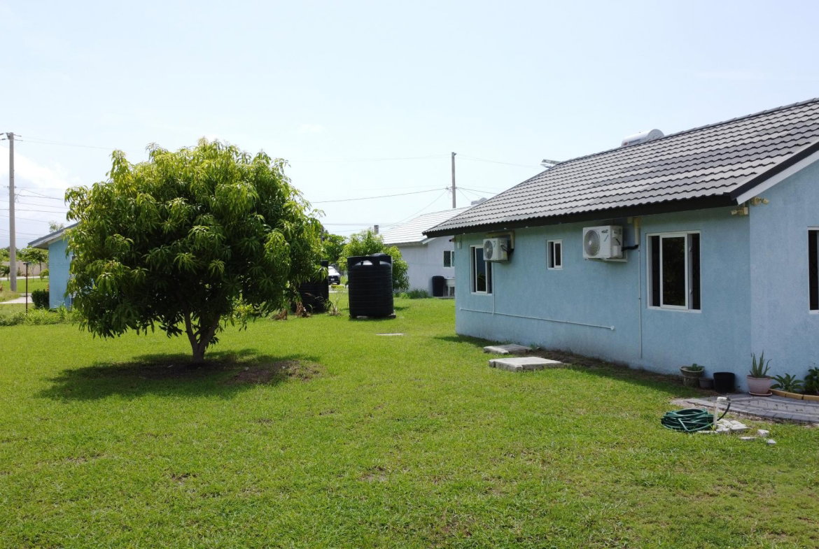 Fifth image of Blossom Avenue in Innswood, St. Catherine, Jamaica - property is For Rent