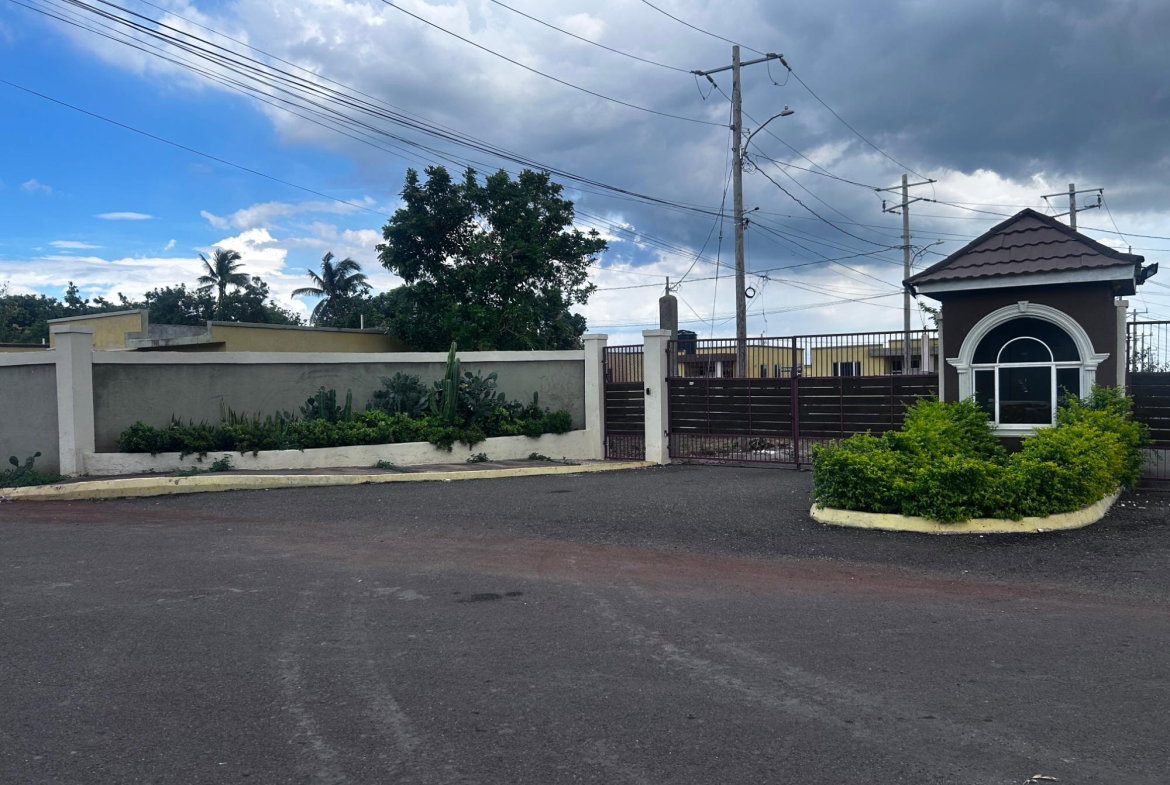 First image of 5-6 Kenko Close , Belle Acres in Bellevue Heights, St. Catherine, Jamaica - property is For Sale