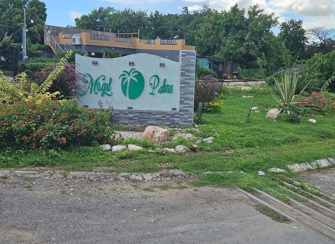 Third image of 194 Palm Circle, Magil Palms in MAGIL PALMS, St. Catherine, Jamaica - property is For Sale