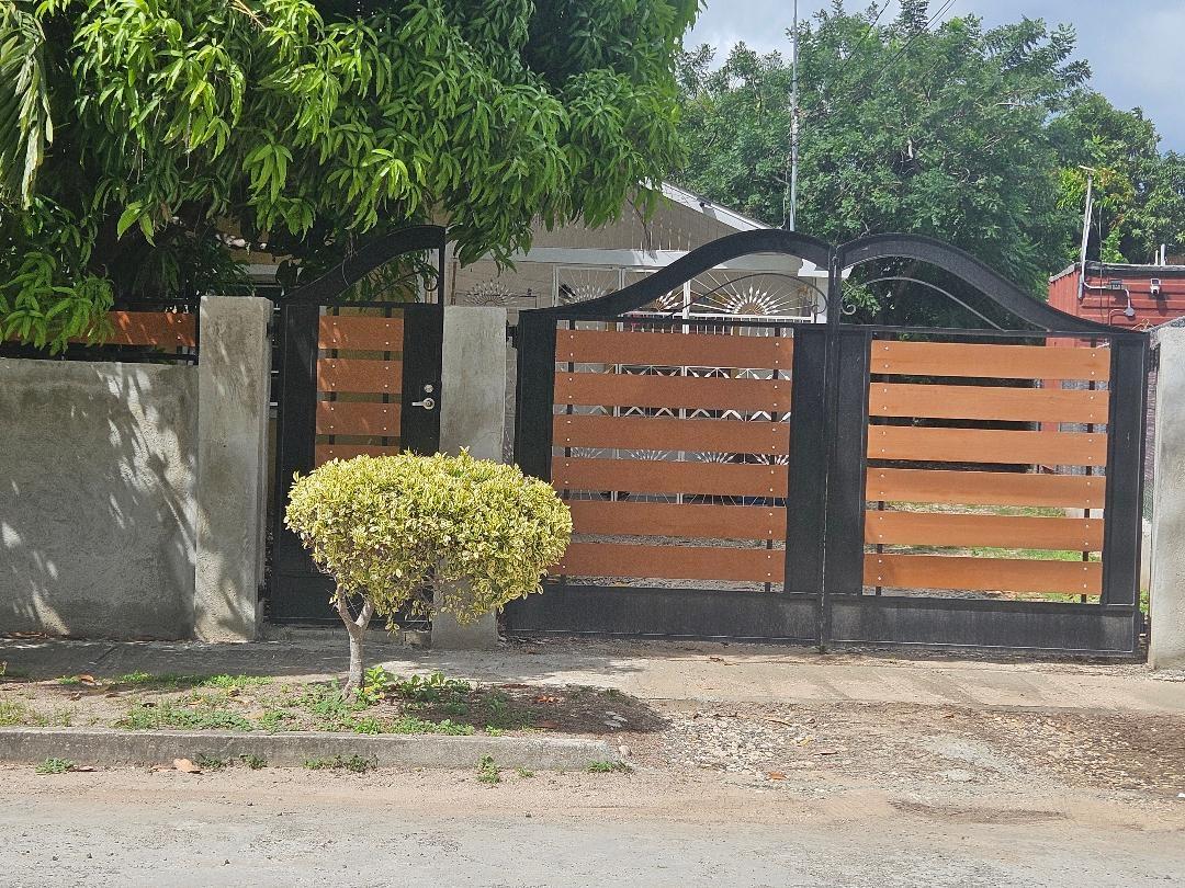 Seventh image of 194 Palm Circle, Magil Palms in MAGIL PALMS, St. Catherine, Jamaica - property is For Sale