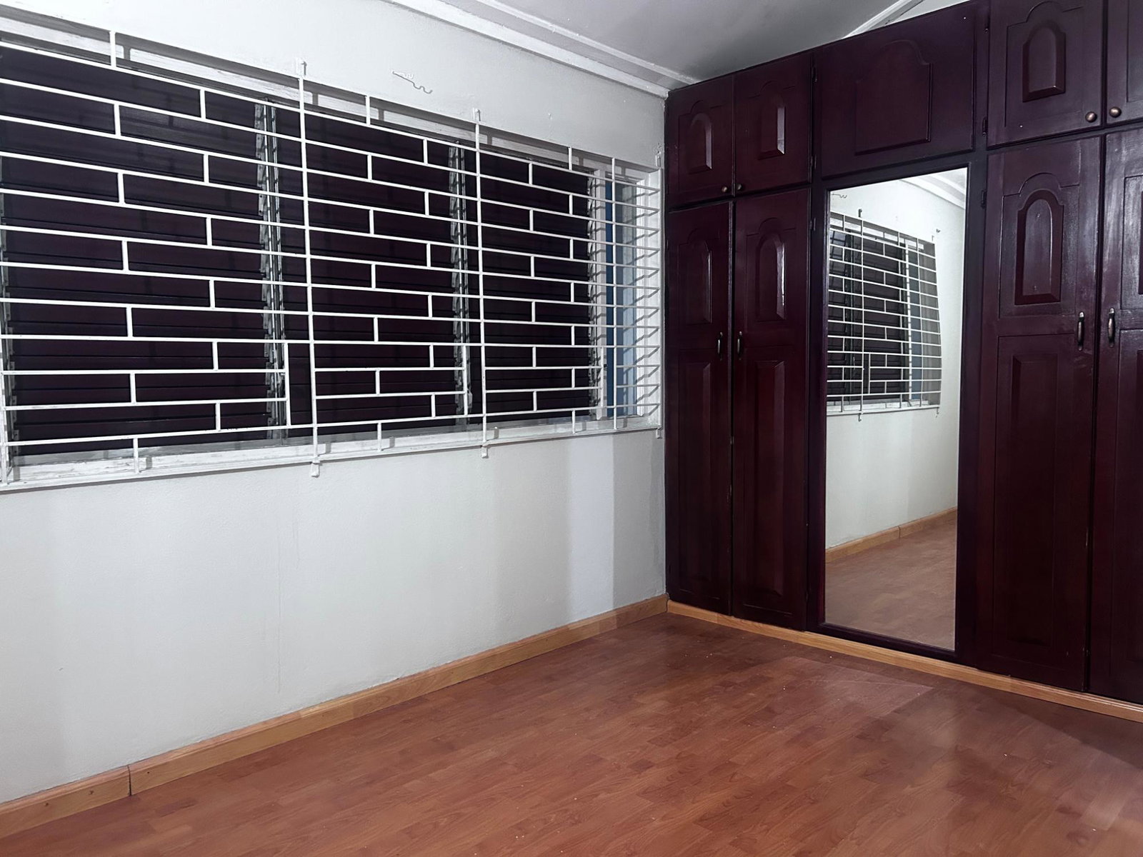 Twenty-Third image of 16-5 Kingsway in Kingston 5, St. Andrew, Jamaica - property is For Rent