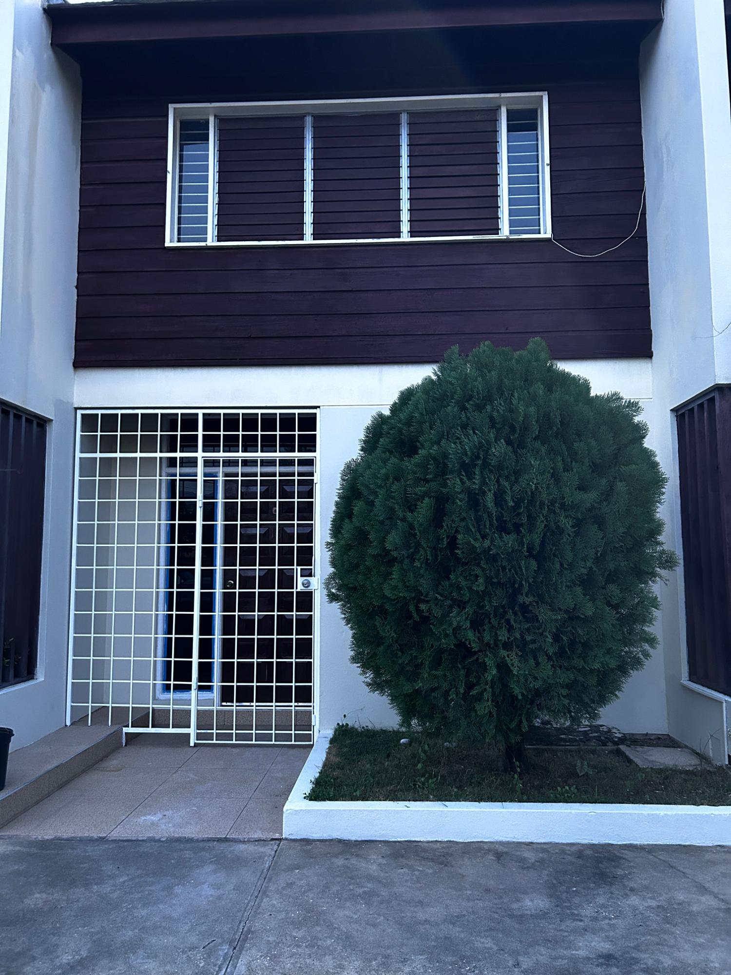 First image of 16-5 Kingsway in Kingston 5, St. Andrew, Jamaica - property is For Rent