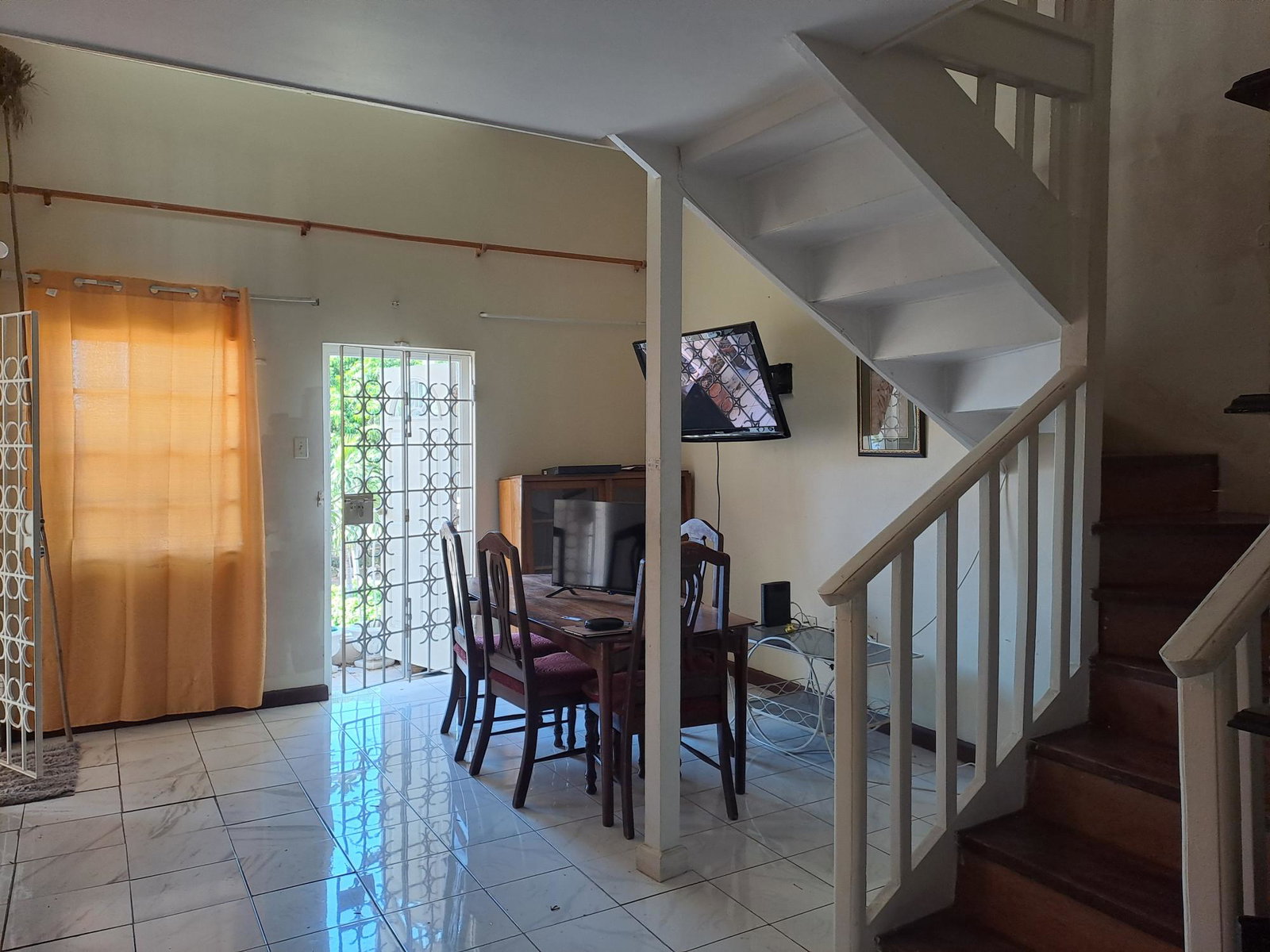 Seventeenth image of Maeven Avenue in Kingston 10, St. Andrew, Jamaica - property is For Sale