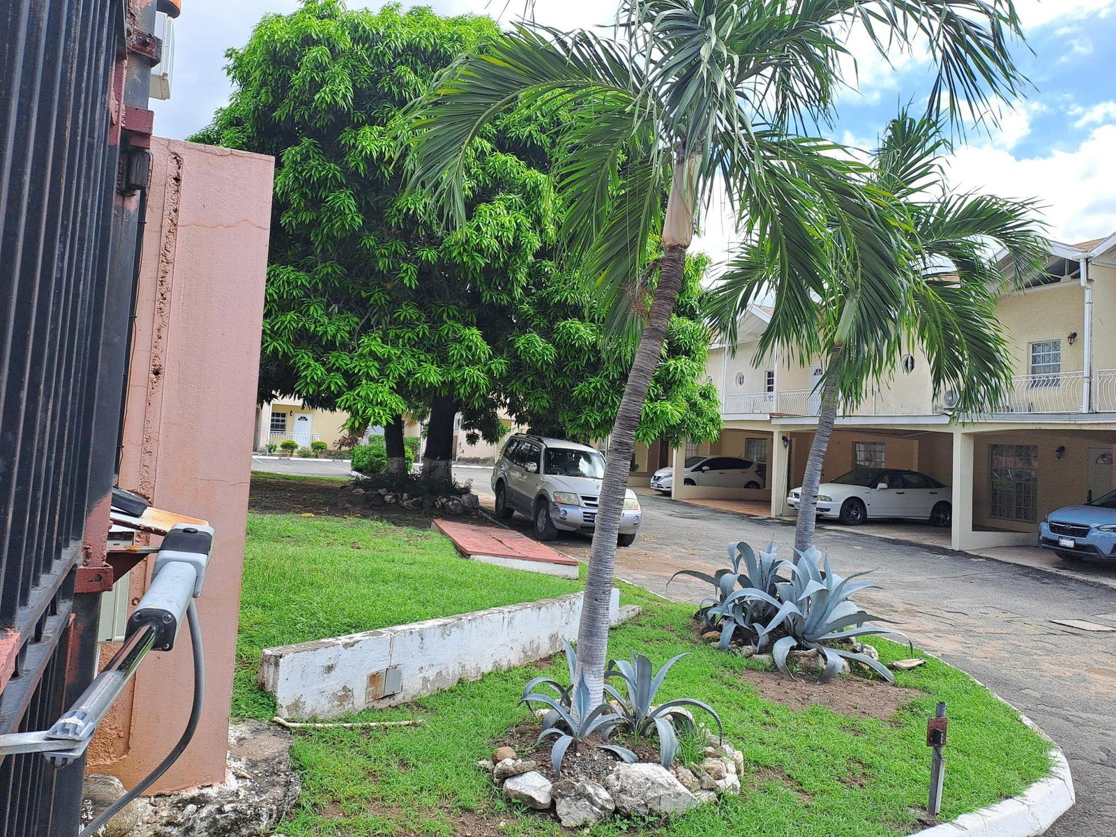 Sixth image of Maeven Avenue in Kingston 10, St. Andrew, Jamaica - property is For Sale