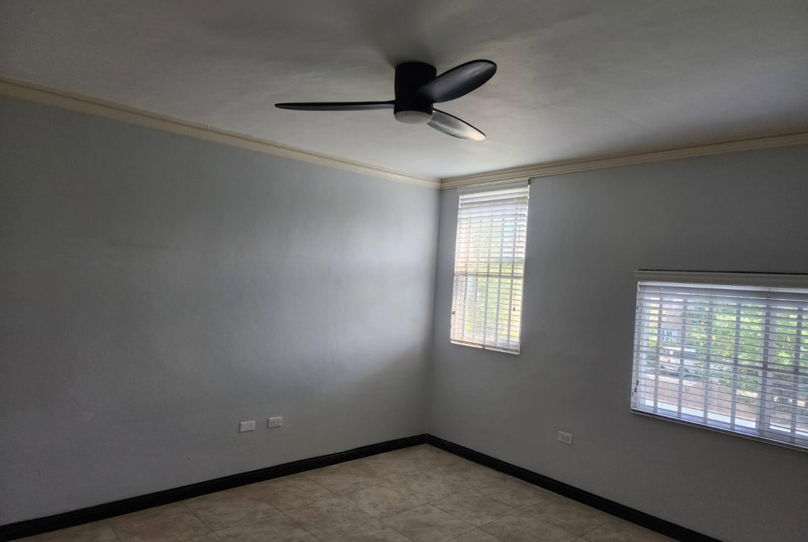 Sixth image of 17 Kingsway in Kingston 10, St. Andrew, Jamaica - property is For Rent