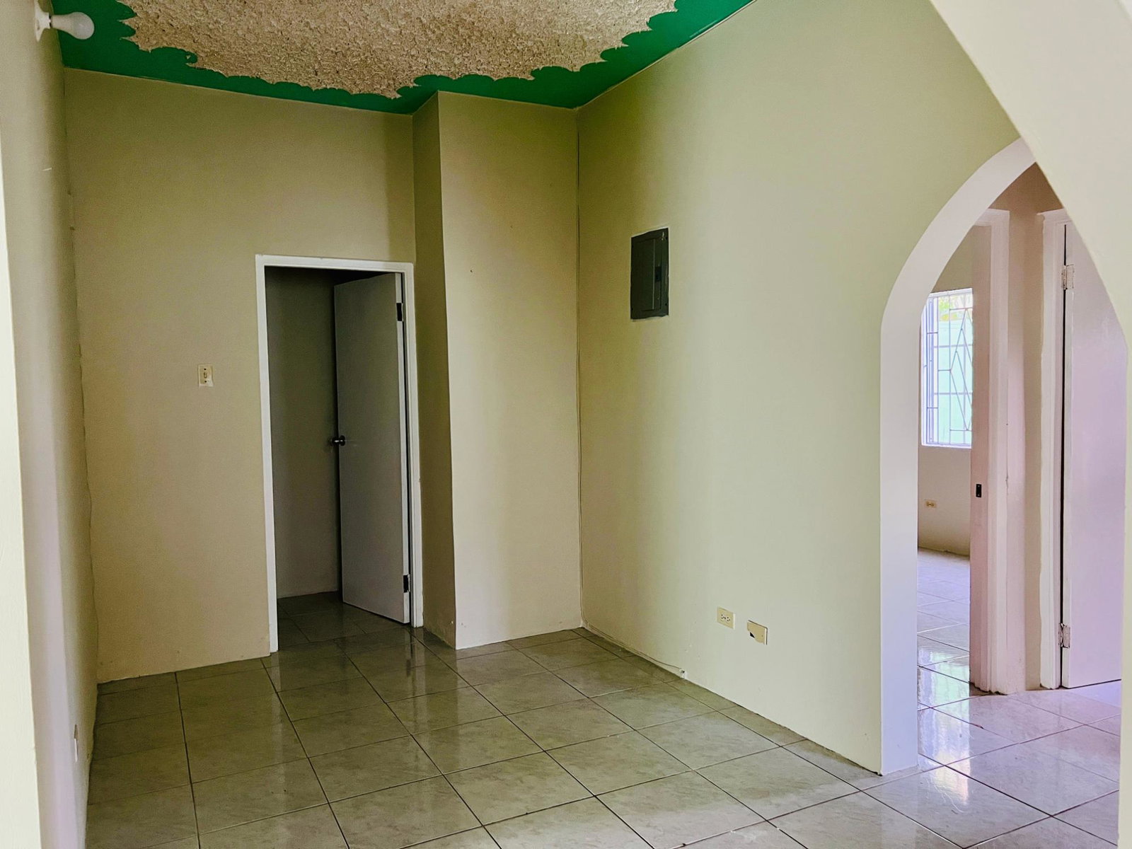 Fifth image of 485 Mockingbird Place in Spanish Town, St. Catherine, Jamaica - property is For Rent