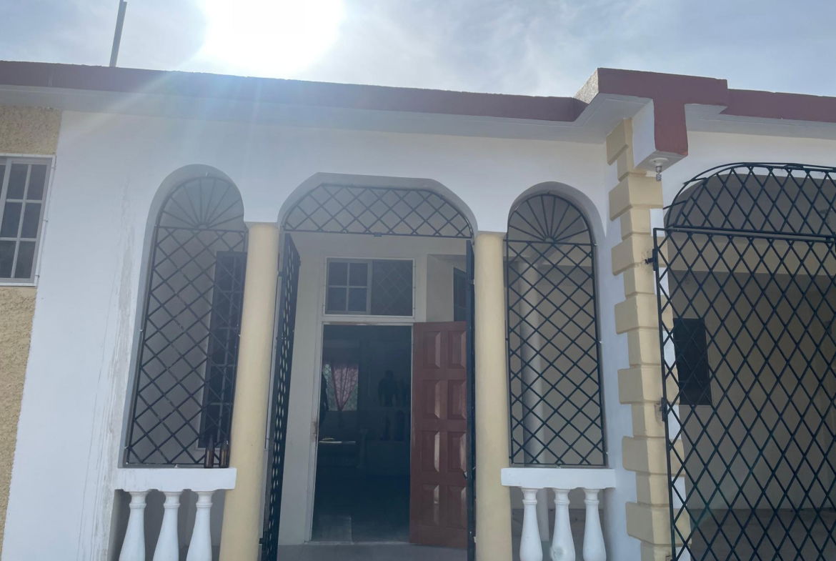First image of 87 Edgehill Drive, Johnson h in Hellshire Heights, St. Catherine, Jamaica - property is For Rent