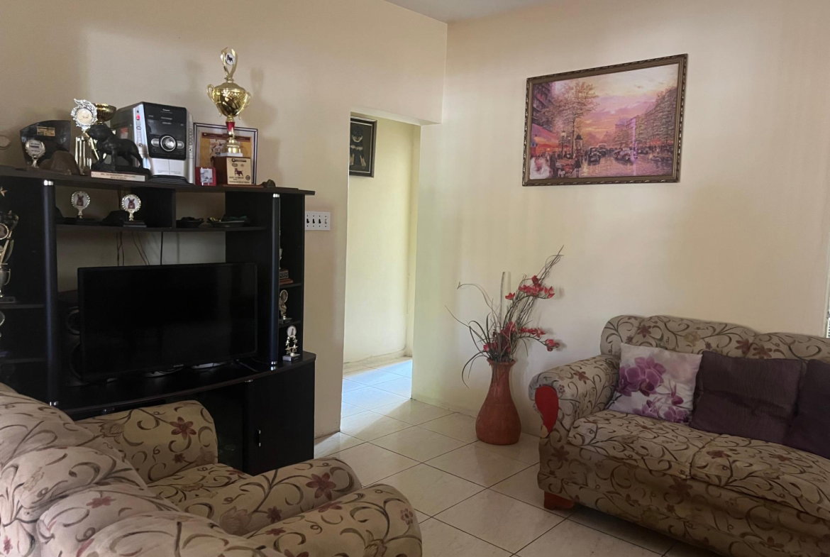 Seventh image of 7 Parkland Drive in Kingston 8, St. Andrew, Jamaica - property is For Sale