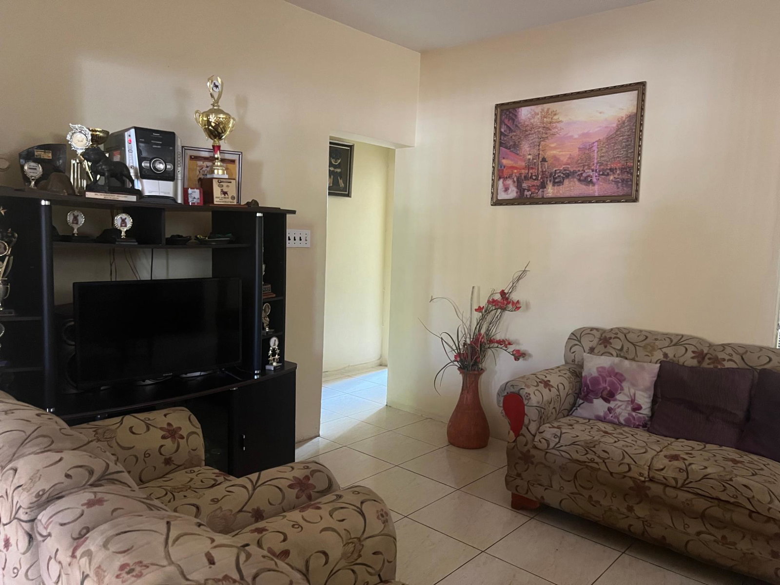 3-Bedroom-House-for-Sale-in-St.-Andrew-Jamaica-7-Parkland-Drive Seventh image of 7 Parkland Drive in Kingston 8, St. Andrew, Jamaica - property is For Sale