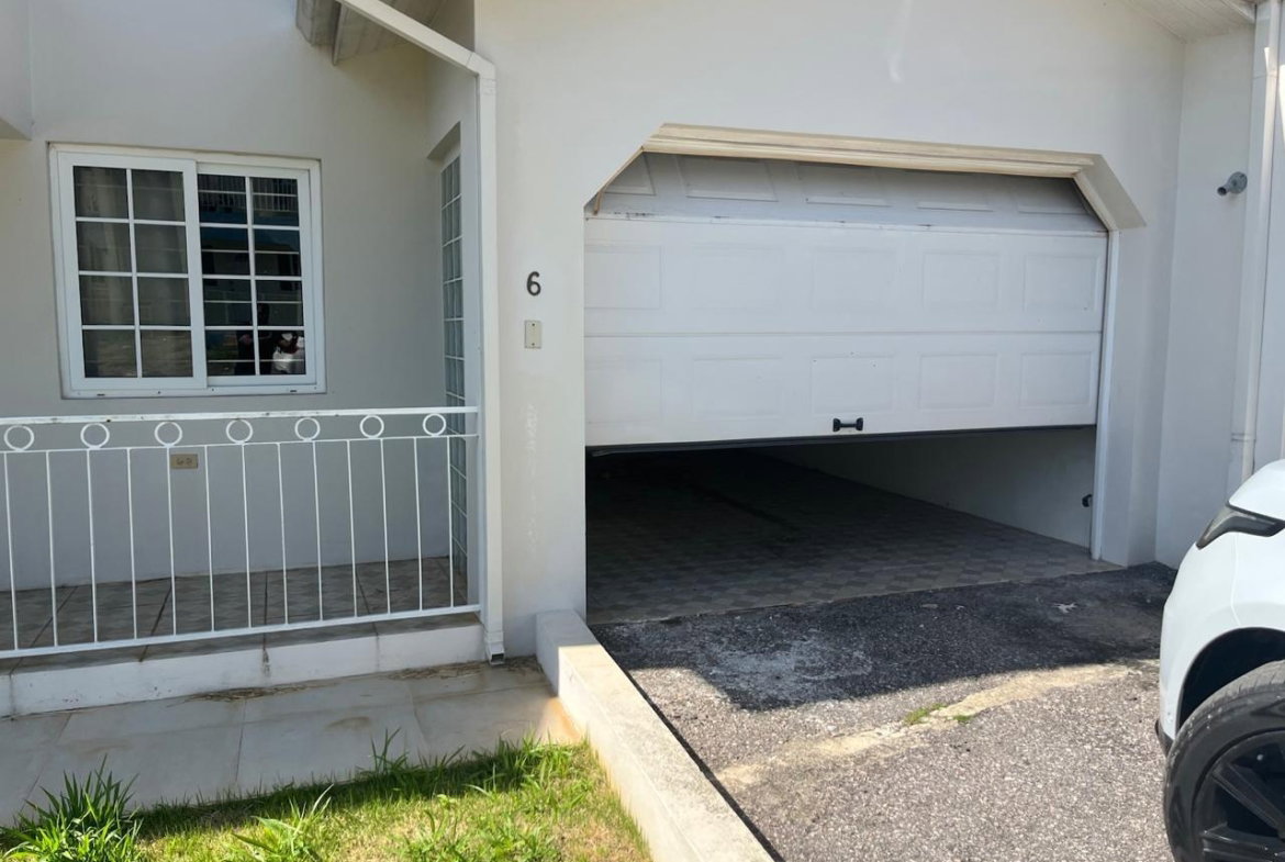 Fourth image of 6- Part Hatfield And Greenva in Hatfield, Manchester, Jamaica - property is For Rent