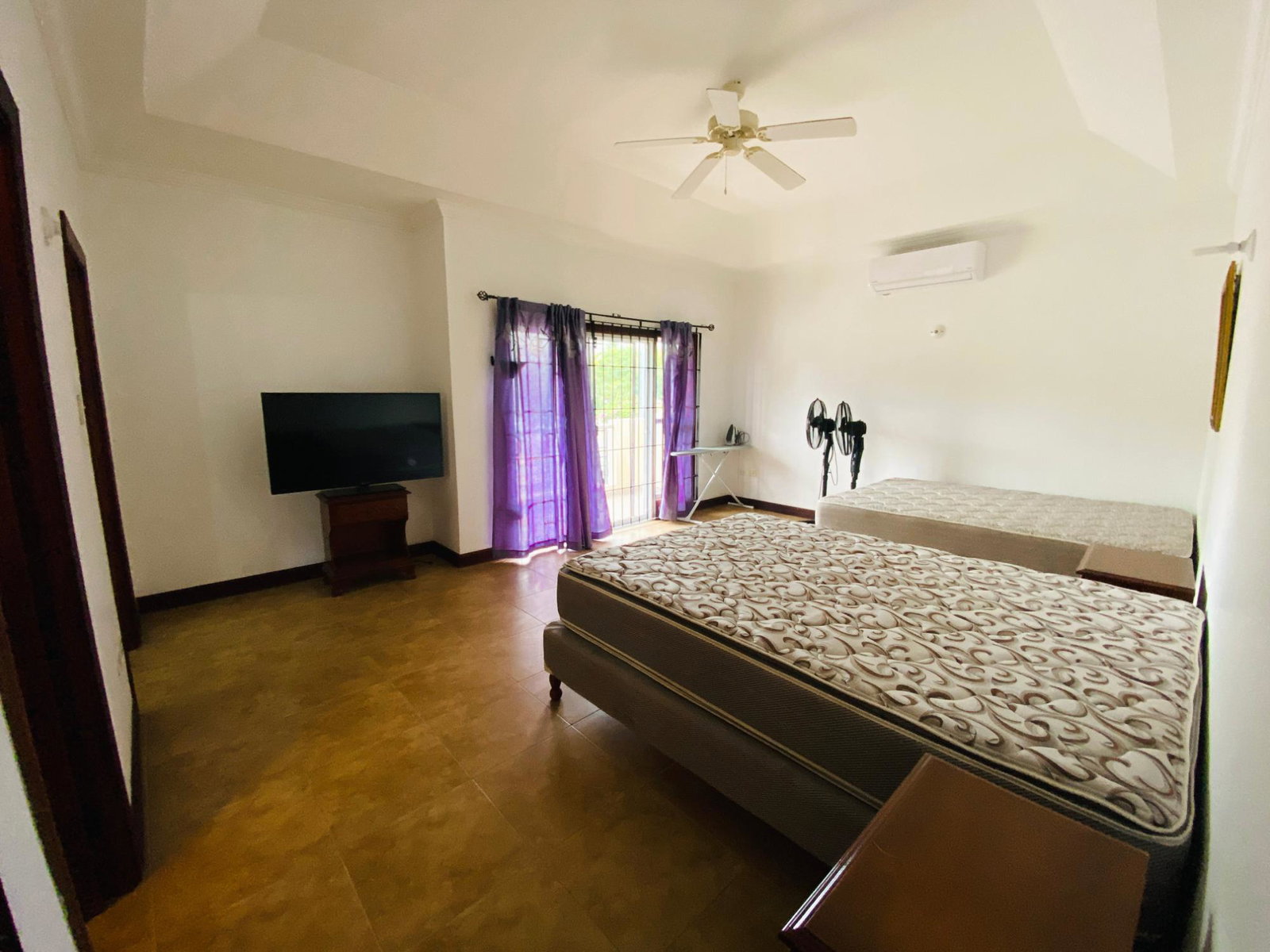 Twelfth image of Mona, Kingston 7 in Kingston 7, St. Andrew, Jamaica - property is For Rent