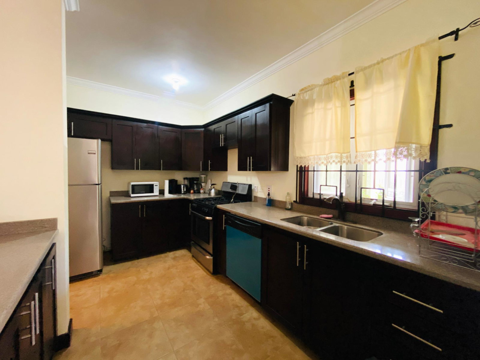 Sixteenth image of Mona, Kingston 7 in Kingston 7, St. Andrew, Jamaica - property is For Rent
