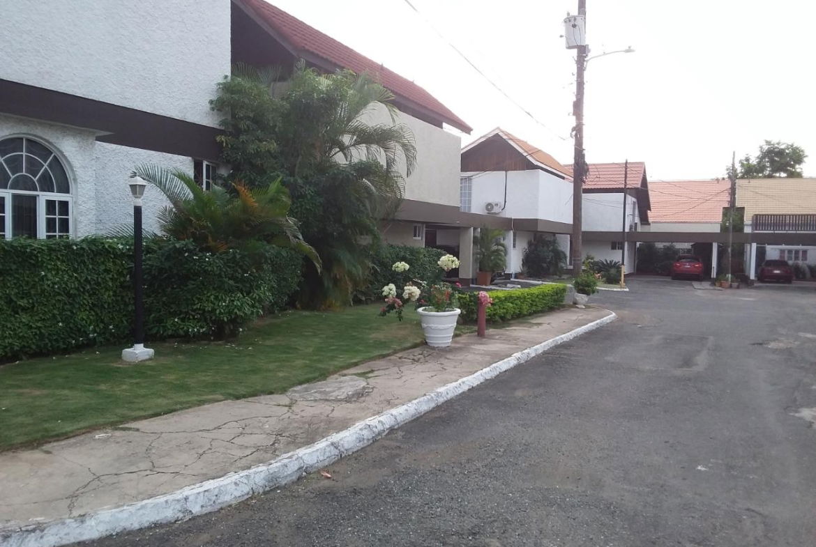 Second image of 11a-3 Surbiton Road in Kingston 10, St. Andrew, Jamaica - property is For Rent