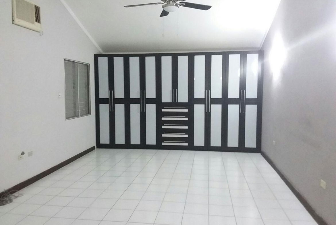 Fourteenth image of 11a-3 Surbiton Road in Kingston 10, St. Andrew, Jamaica - property is For Rent