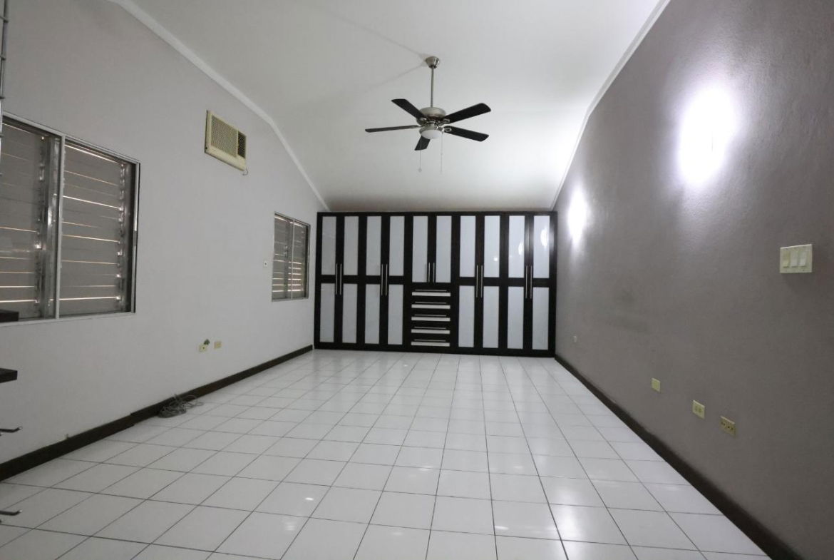 Twenty-Second image of 11a-3 Surbiton Road in Kingston 10, St. Andrew, Jamaica - property is For Rent