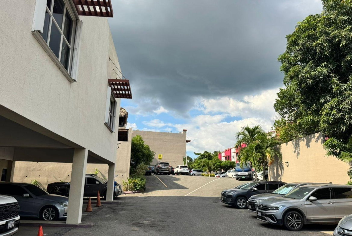 Fifth image of 88 Barbican Road in Kingston 6, St. Andrew, Jamaica - property is For Rent