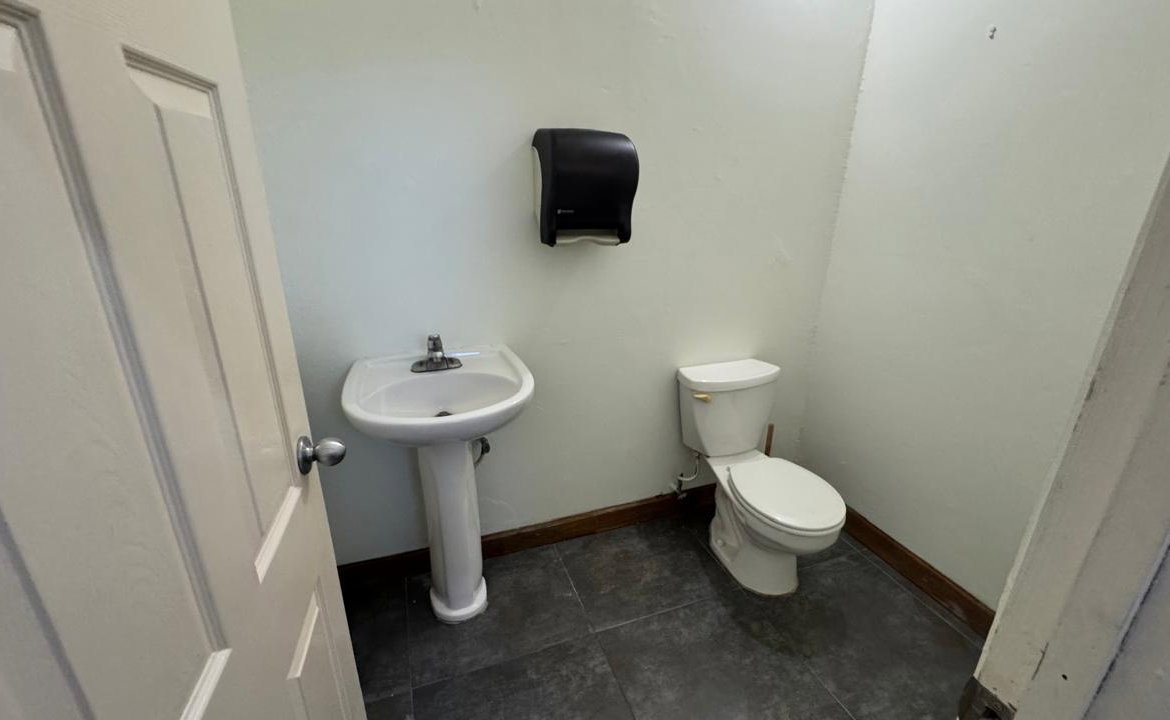 Sixth image of 88 Barbican Road in Kingston 6, St. Andrew, Jamaica - property is For Rent