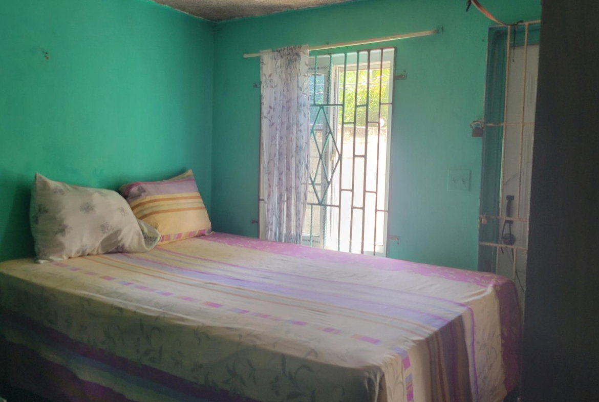 Fourth image of 212 Mangerine Close in Spanish Town, St. Catherine, Jamaica - property is For Sale