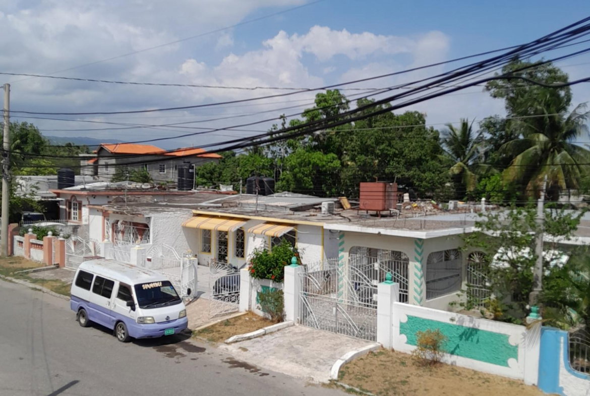 First image of 28 Fairfield Close, St. Cath in Spanish Town, St. Catherine, Jamaica - property is For Sale