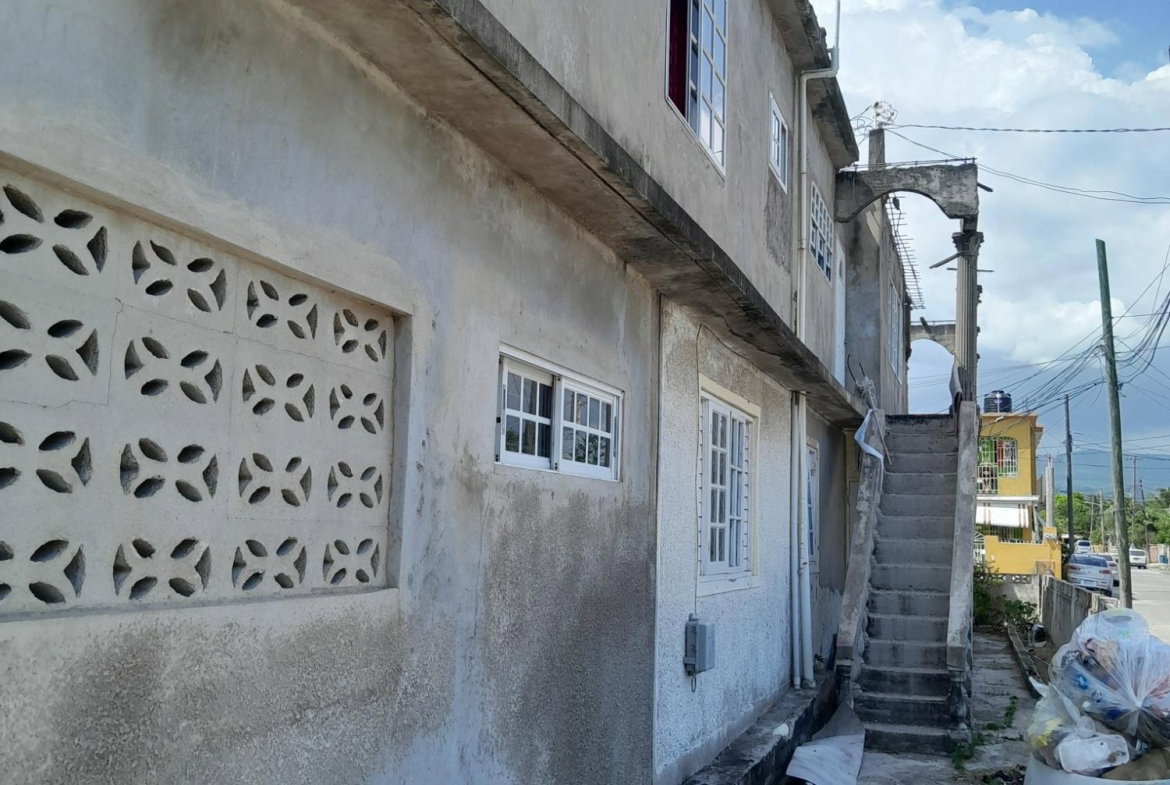 Fifth image of 28 Fairfield Close, St. Cath in Spanish Town, St. Catherine, Jamaica - property is For Sale